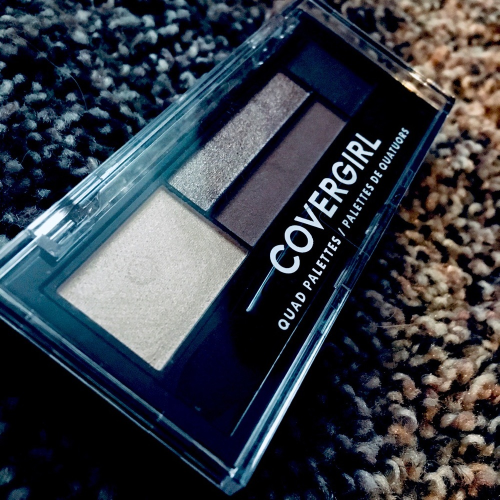Never been used! CoverGirl eyeshadow palette.
